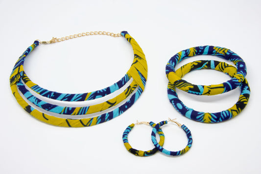 Parure Bijoux Fantaisie Artisanale en tissu wax - bleu, jaune orange miel, noir - djekoowax.com  